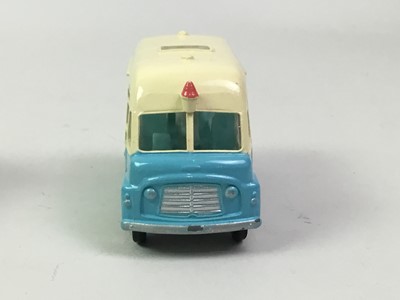 Lot 2 - CORGI TOYS, NO. 428