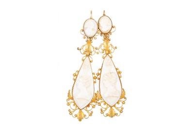 Lot 761 - PAIR OF CONTINENTAL GOLD AND CAMEO EARRINGS