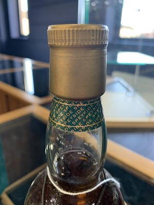 Lot 23 - MILTONDUFF 1967 36 YEAR OLD DUNCAN TAYLOR