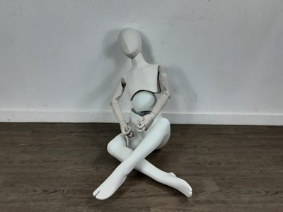 Lot 759 - CHILD'S SIZED MANNEQUIN