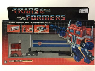 Lot 772 - TRANSFORMERS