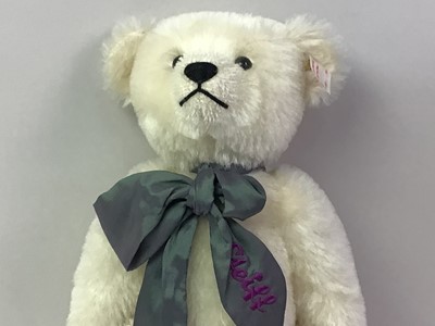 Lot 848 - GROUP OF STEIFF BEARS