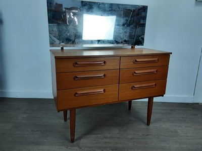 Lot 784 - MID CENTURY TEAK DRESSING TABLE