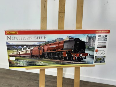 Lot 795 - HORNBY NORTHERN BELLE ELECTRIC TRAIN SET