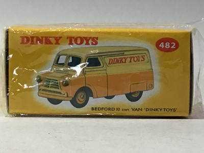 Lot 883 - GROUP OF DIE-CAST VEHICLES