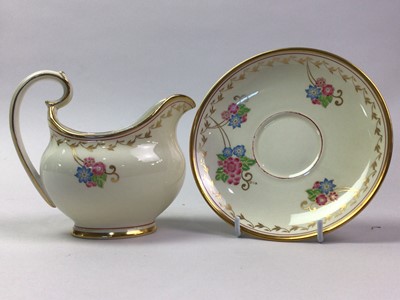 Lot 160 - GROSVENOR CHINA PART TEA SERVICE
