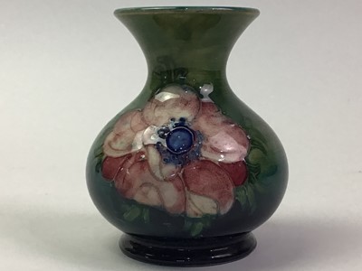 Lot 180 - MOORCROFT VASE