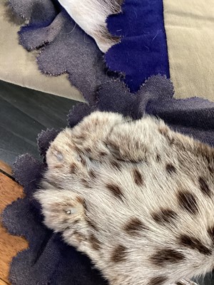 Lot 22 - TAXIDERMY LEOPARD SKIN RUG IN THE MANNER OF VAN INGEN & VAN INGEN