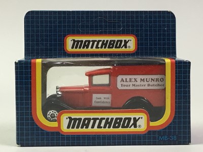 Lot 301 - GROUP OF DIECAST MODEL VEHICLES