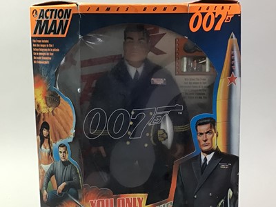 Lot 329 - ACTION MAN