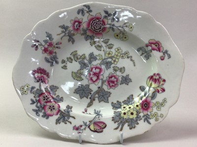 Lot 119 - CHAMBERLAINS WORCESTER DISH