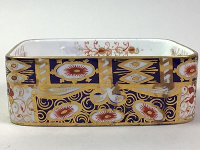 Lot 118 - DAVENPORT SARDINE DISH