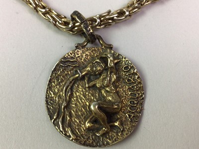 Lot 364 - COLLECTION OF COSTUME JEWELLERY