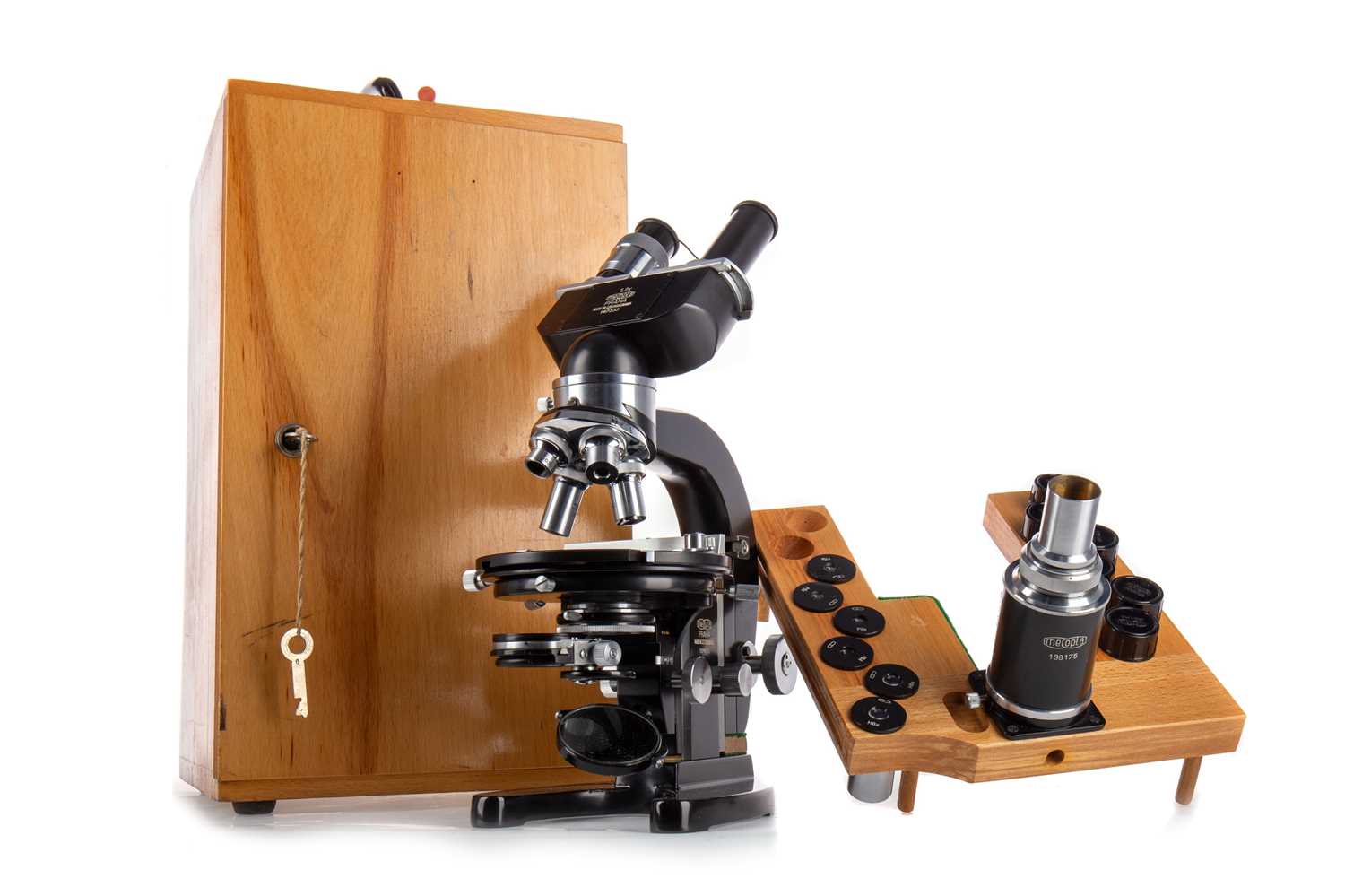 Lot 994 - MEOPTA OF PRAGUE, BINOCULAR MICROSCOPE