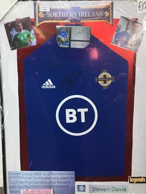 Lot 415 - STEVEN DAVIS SIGNED NORTHERN IRELAND SHIRT