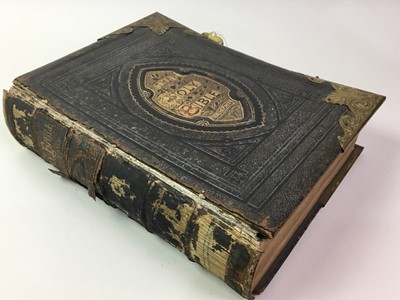 Lot 439 - ILLUSTRATED LEATHER BOUND BIBLE