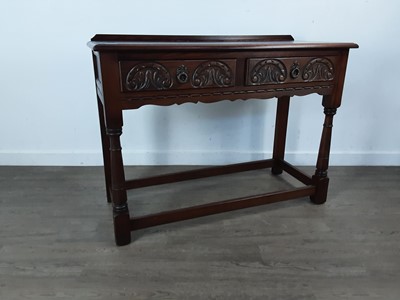 Lot 527 - STAINED OAK HALL TABLE