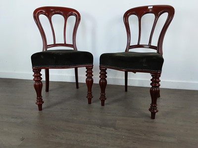 Lot 543 - SET OF FOUR VICTORIAN MAHOGANY DINING CHAIRS