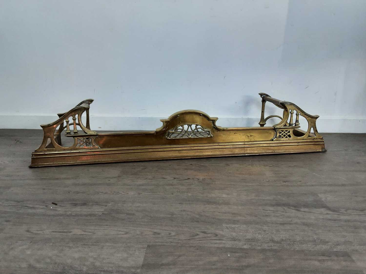 Lot 594 - BRASS FIRE FENDER