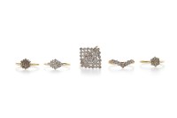 Lot 324 - FIVE VARIOUS NINE CARAT GOLD RINGS including a...