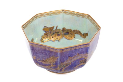 Lot 1367 - WEDGWOOD, DRAGON LUSTRE BOWL