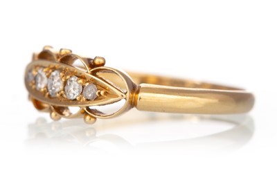Lot 456 - DIAMOND FIVE STONE RING