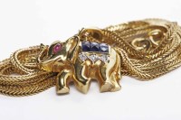 Lot 347 - ELEPHANT MOTIF PENDANT ON CHAIN the pendant...