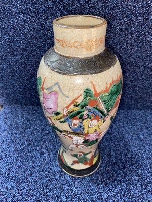 Lot 808 - TWO 19TH CENTURY CHINESE CANTON VASES