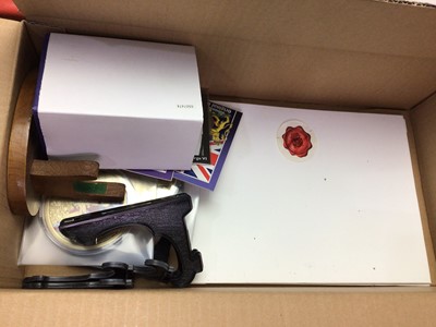 Lot 141 - COLLECTION OF ROYAL FAMILY COMMEMORATIVE COINS