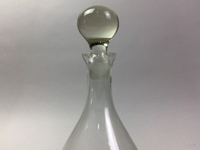 Lot 333 - GROUP OF GLASSWARE