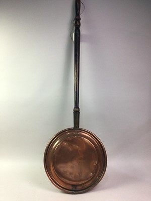 Lot 290 - COPPER BED WARMING PAN