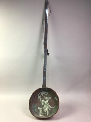 Lot 290 - COPPER BED WARMING PAN