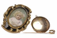 Lot 420 - VICTORIAN MOURNING PHOTOGRAPH PORTRAIT BROOCH...