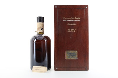 Lot 328 - BUNNAHABHAIN 25 YEAR OLD