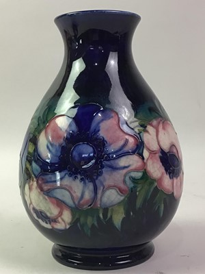 Lot 465 - MOORCROFT BALUSTER VASE