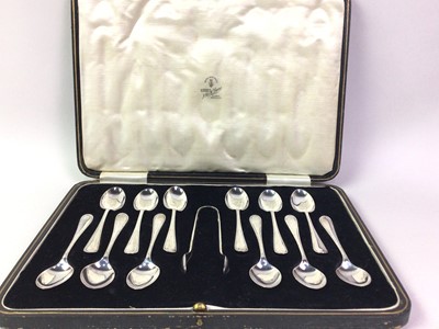 Lot 482 - SET OF TWELVE SILVER COFFEE SPOONS WITH TONGS