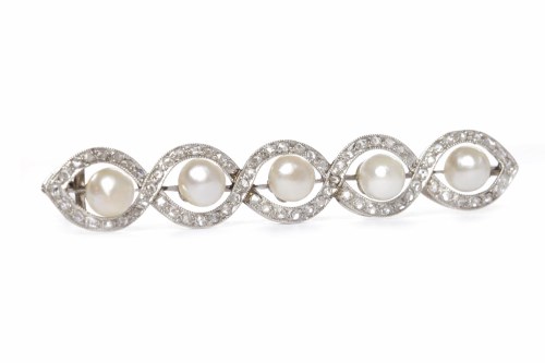 Lot 461 - EDWARDIAN PEARL AND DIAMOND BROOCH the five...