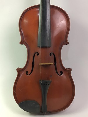 Lot 615 - VIOLIN