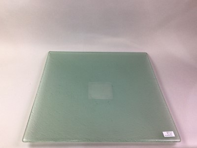 Lot 20 - GROUP OF FROSTED GLASS