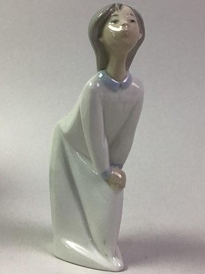 Lot 90 - COLLECTION OF LLADRO FIGURES