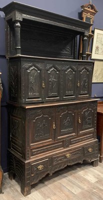 Lot 1409 - OAK CABINET