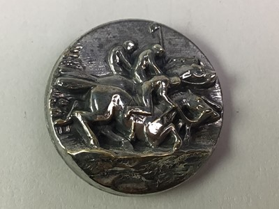 Lot 143 - SET OF SIX WHITE METAL 'HORSE RACING' BUTTONS