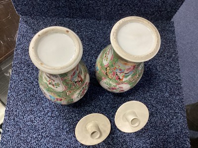 Lot 835 - PAIR OF CHINESE CANTONESE LIDDED VASES