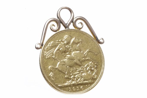 Lot 512 - GOLD SOVEREIGN DATED 1916 soldered with a...