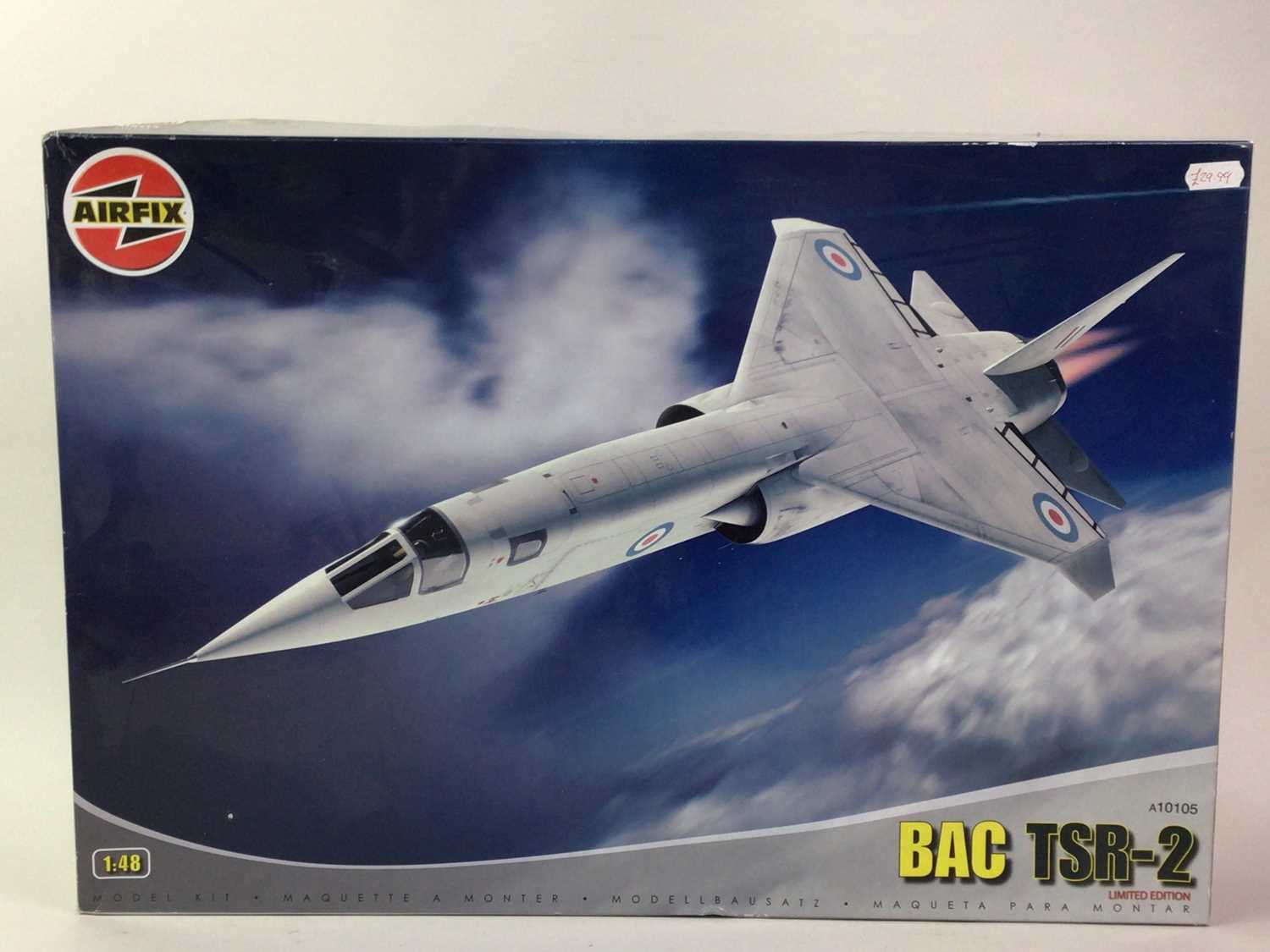 Lot 246 - THREE LARGE MILITARY MODEL KITS