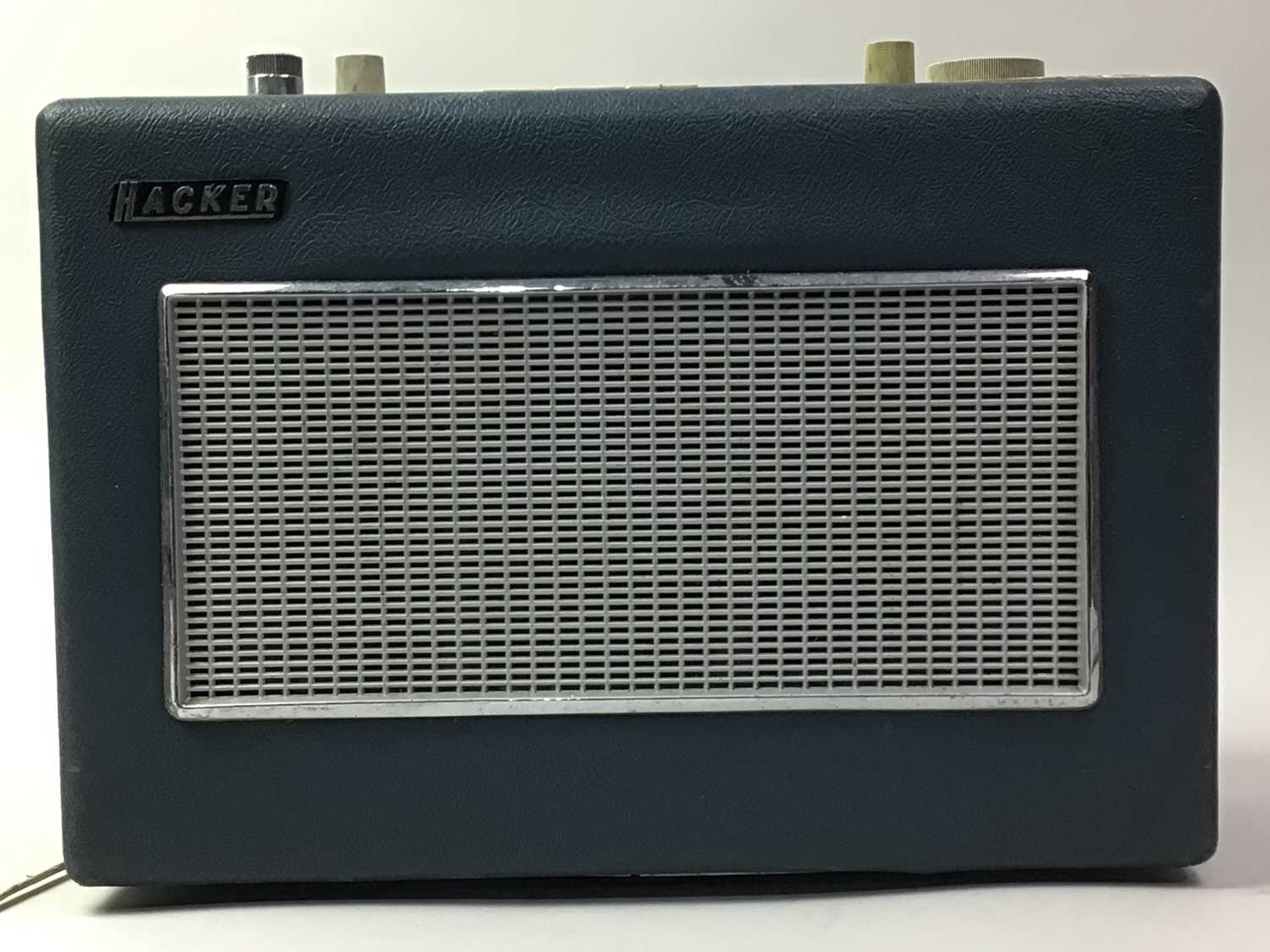 Lot 331 - VINTAGE HACKER RADIO,