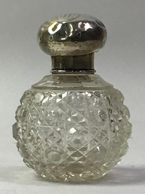 Lot 418 - GROUP OF SILVER TOPPED PERFUME/SCENT BOTTLES