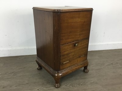 Lot 378 - SMALL MAHOGANY COAL DEPOT