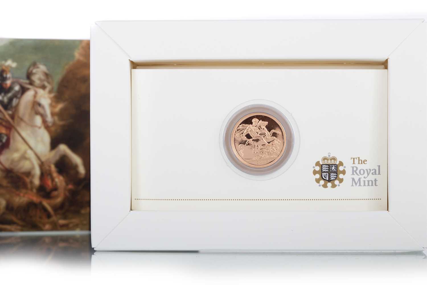 Lot 24 - ELIZABETH II GOLD SOVEREIGN