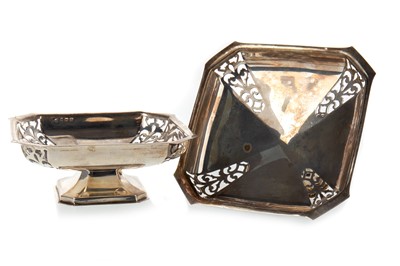 Lot 1280 - PAIR OF GEORGE V SILVER BONBON DISHES